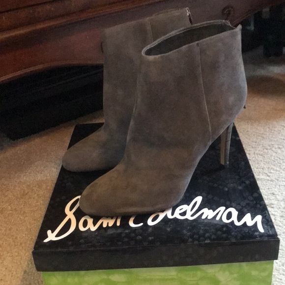 NEW Sam Edelman Gray Suede & Croc Heel Bootie - Picture 1 of 8